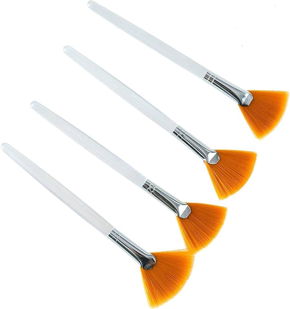 Facial Fan Brush for Chemical Peels - Golden Tip