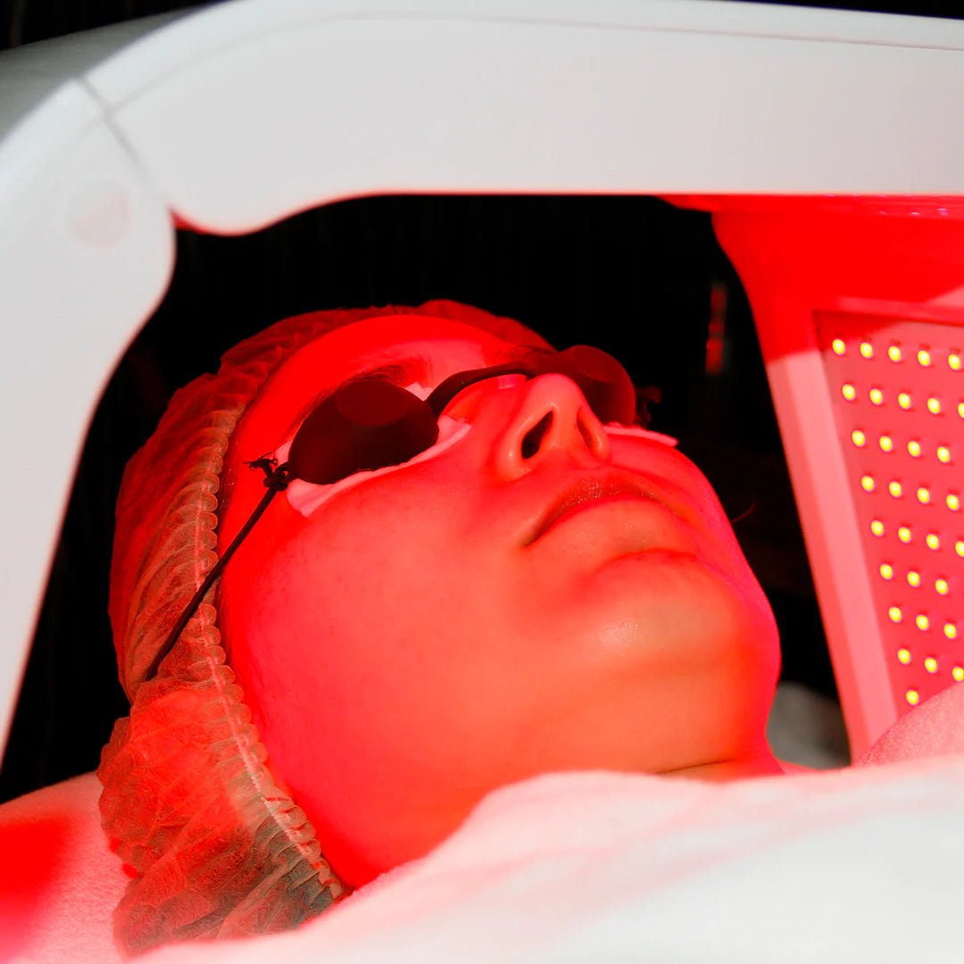 O'melon OMEGA PDT LED Light Therapy Device Canada – Beauty Pro