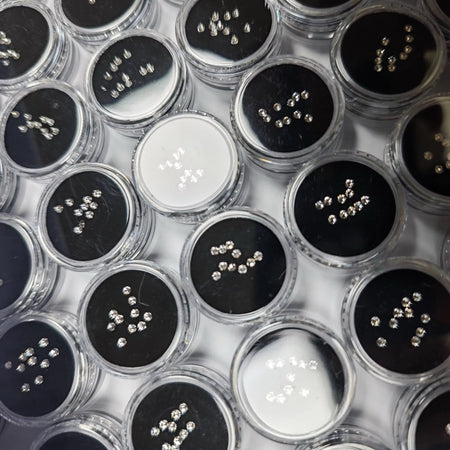 Swarovski Tooth Gems, 2mm Round