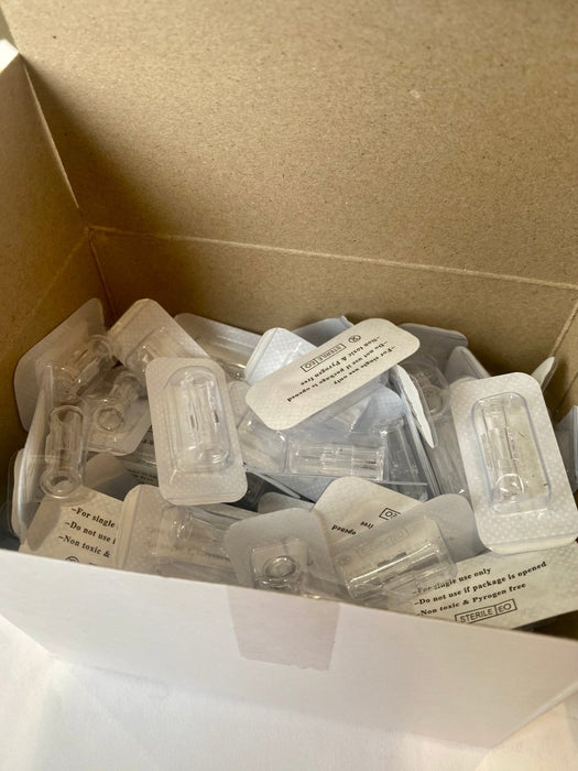 Female to Female Luer Lock Connector Adaptor / Syringe Coupler, Sterile