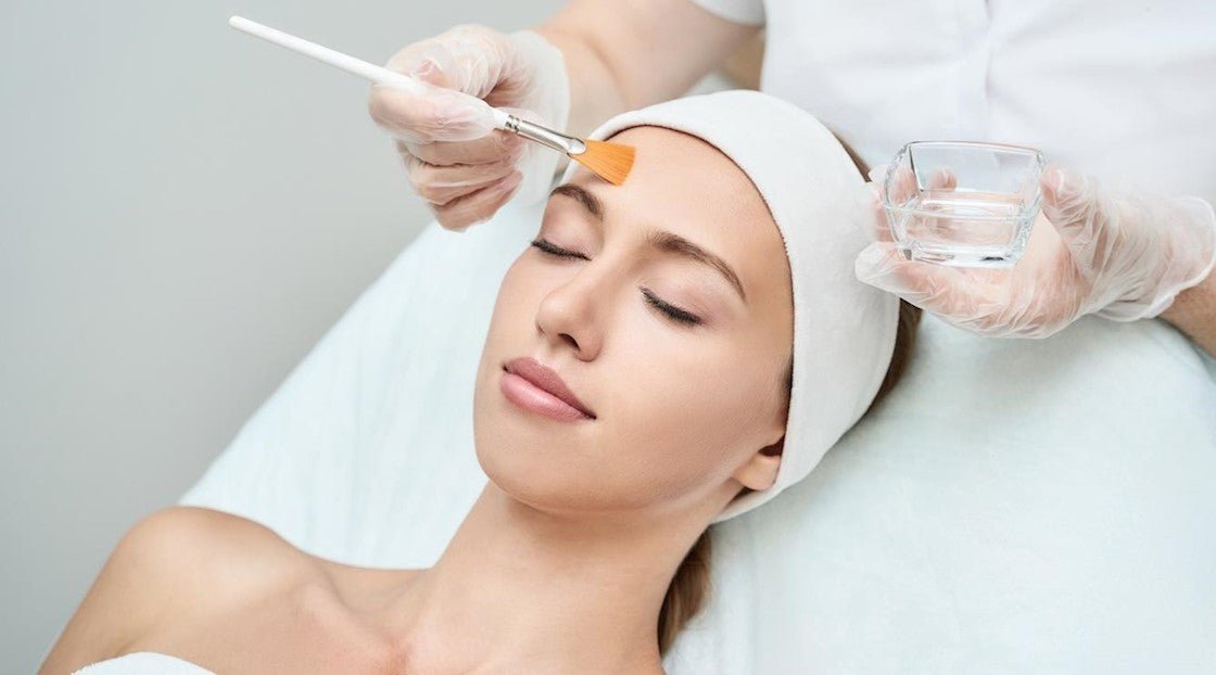 Glycolic Acid 20% Professional Use Chemical Facial Peel (Medium Strength)